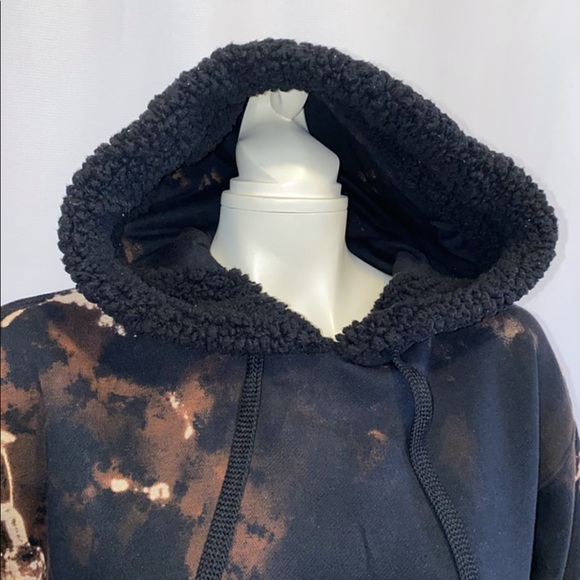 *CUSTOM DYED HOODIE W/FAUX FUR HOOD - Picture 2 of 5
